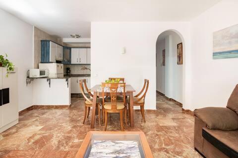 Apartamento Playa Maria Con Parking Fuengirola Exterior foto